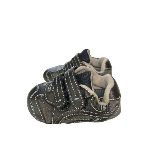 OshKosh Genuine Baby Size 3 Black  Baby Shoes - Picture 4 of 9